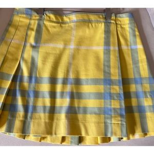 Stunning Burberry skirt in perfect condition.